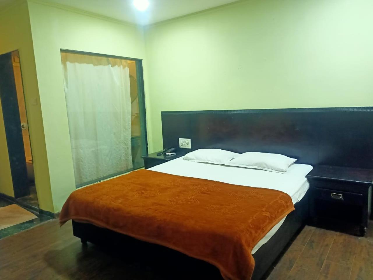Hotel Skylark Nagpur Dış mekan fotoğraf